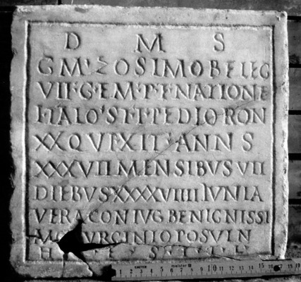Übersetzungen alter Lateinischer Inschriften - Seite 16 4t5m57mw