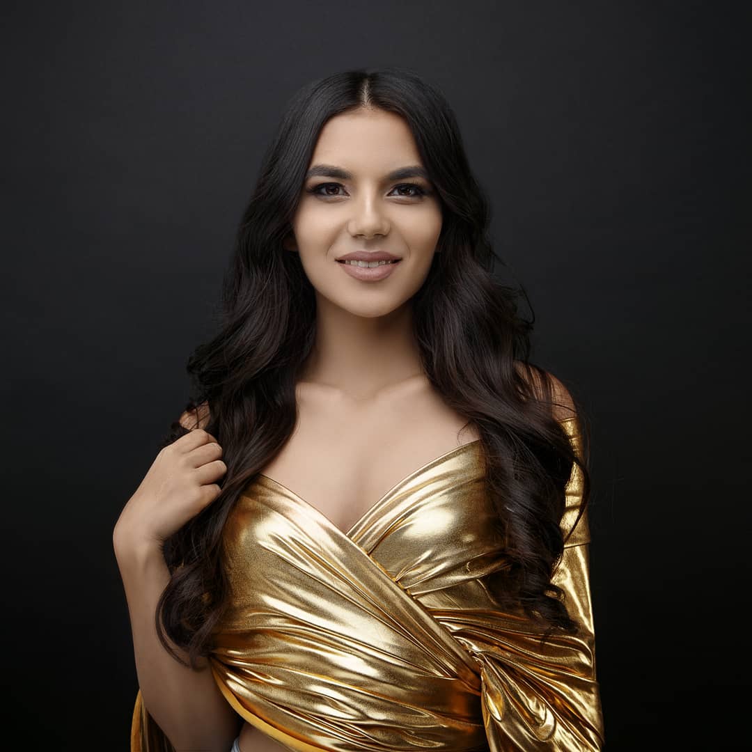 candidatas a miss kyrgyzstan 2019. final: 12 oct. N8in7fc5